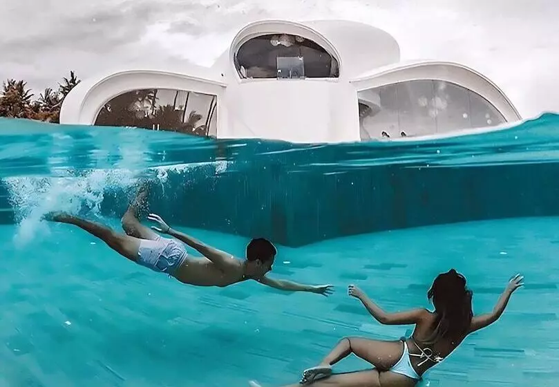 Majatalo Beachfront Villa The Cloud