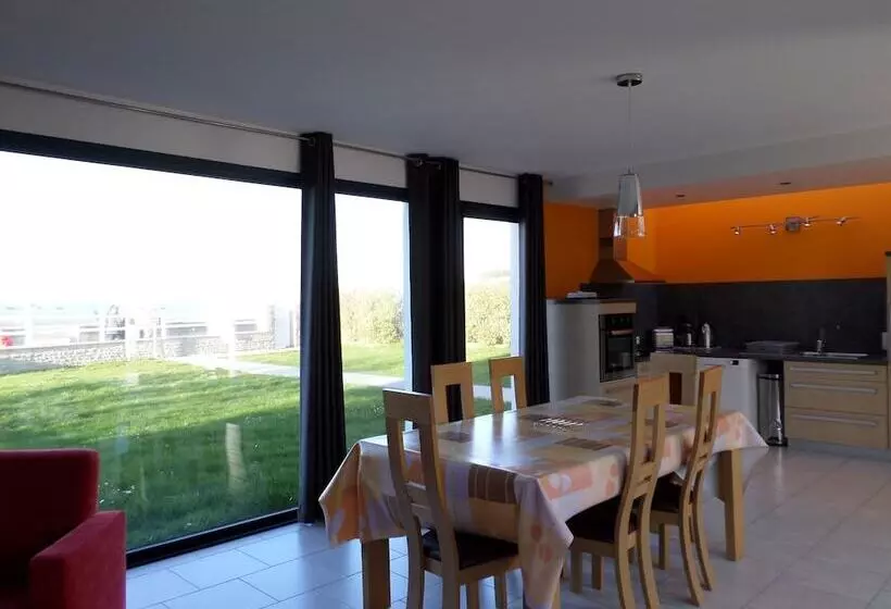 ペンション « Gîte « Arromanches »   « Bord De Mer » Pmr »