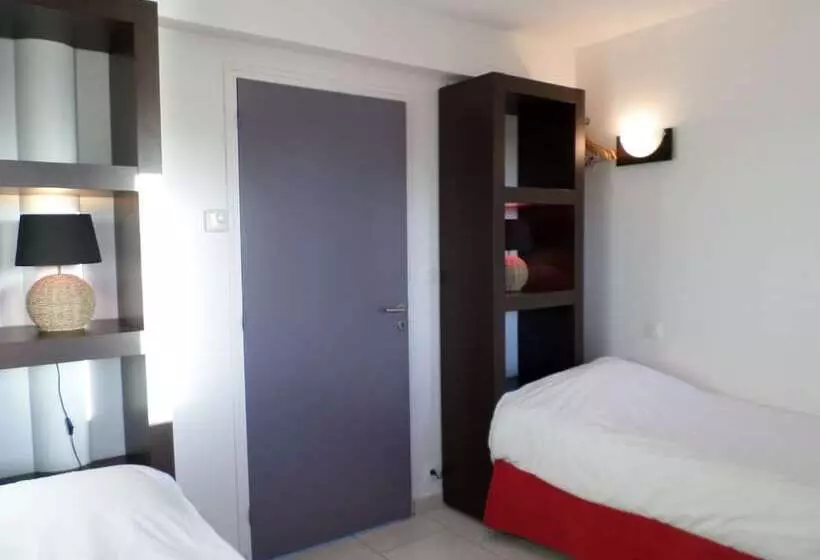 ペンション « Gîte « Arromanches »   « Bord De Mer » Pmr »