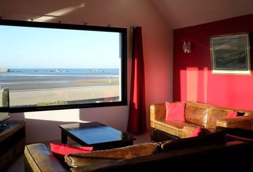 ペンション « Gîte « Arromanches »   « Bord De Mer » Pmr »