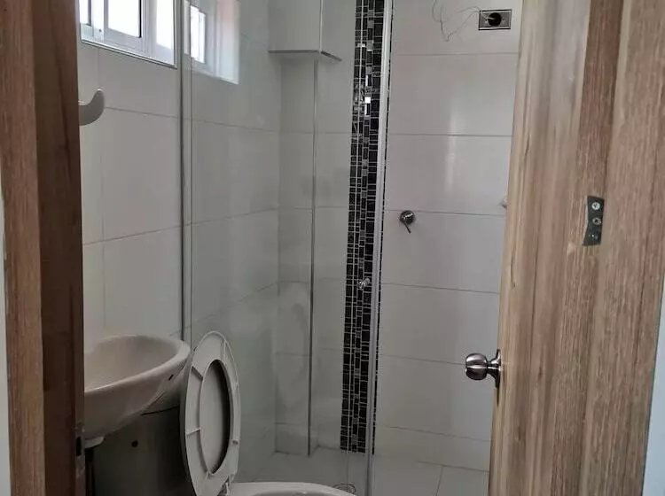 ペンション Hostal Central Casa Del Turista