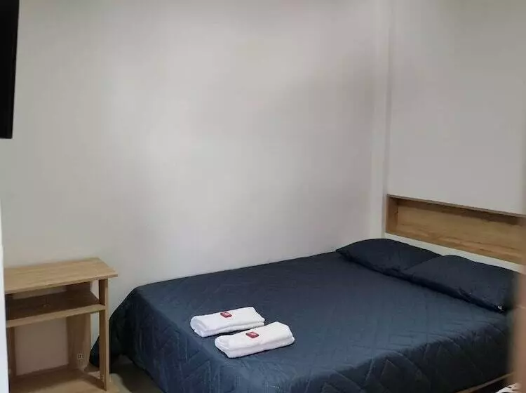 ペンション Hostal Central Casa Del Turista