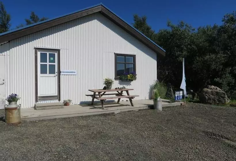 پانسیون Meyjarskemman Farm Stay