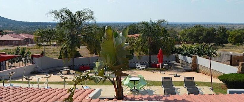 펜션 Rantsho Lifestyle Guesthouse