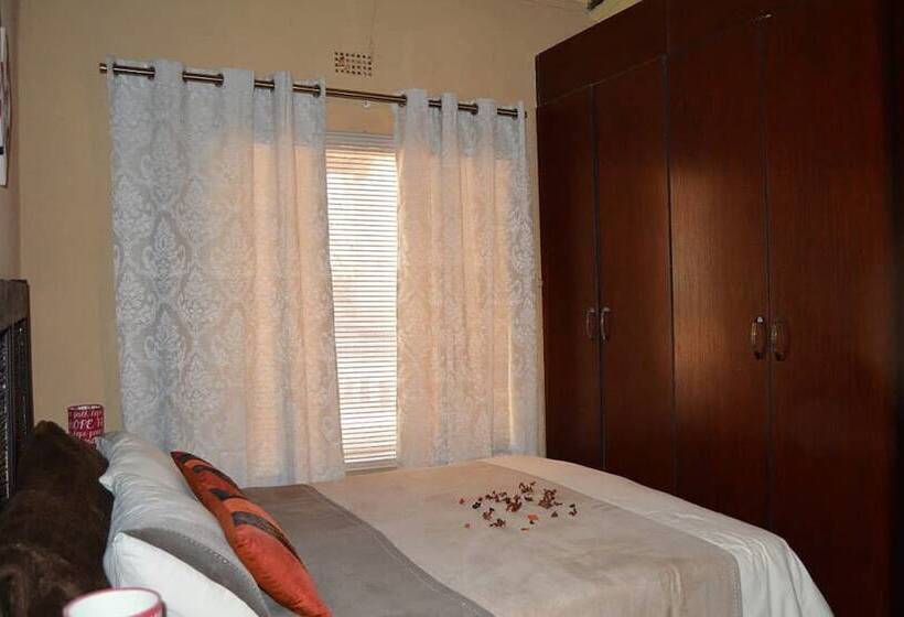 펜션 Rantsho Lifestyle Guesthouse