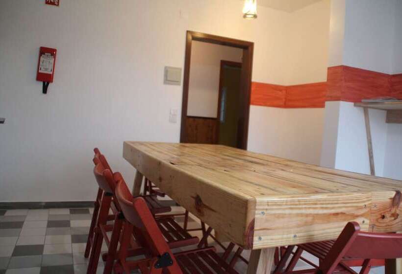 بنسيون Verdemar Guest House