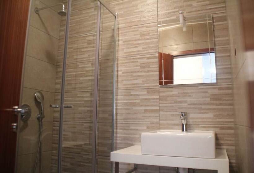 بنسيون Verdemar Guest House