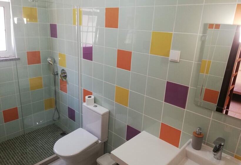 بنسيون Verdemar Guest House