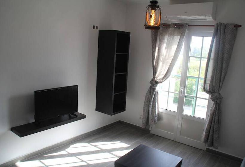 بنسيون Verdemar Guest House