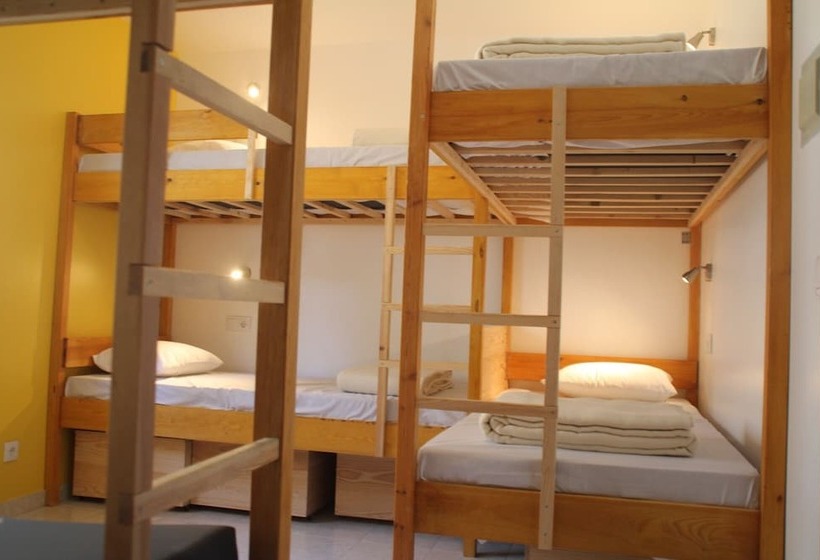 بنسيون Verdemar Guest House