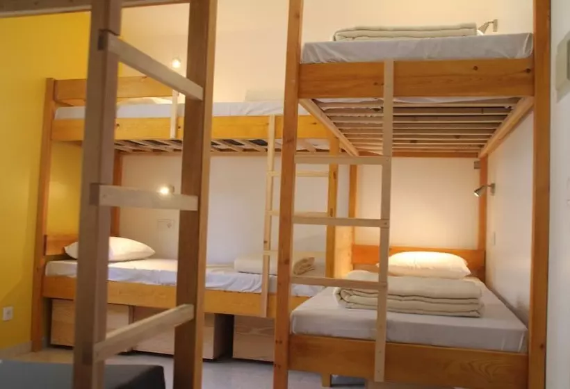 ペンション Verdemar Guest House