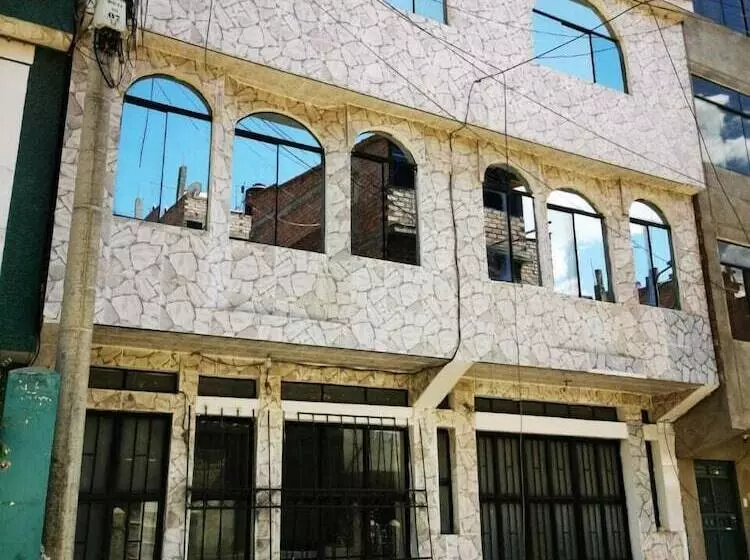 Wayra Hotel   Hostel
