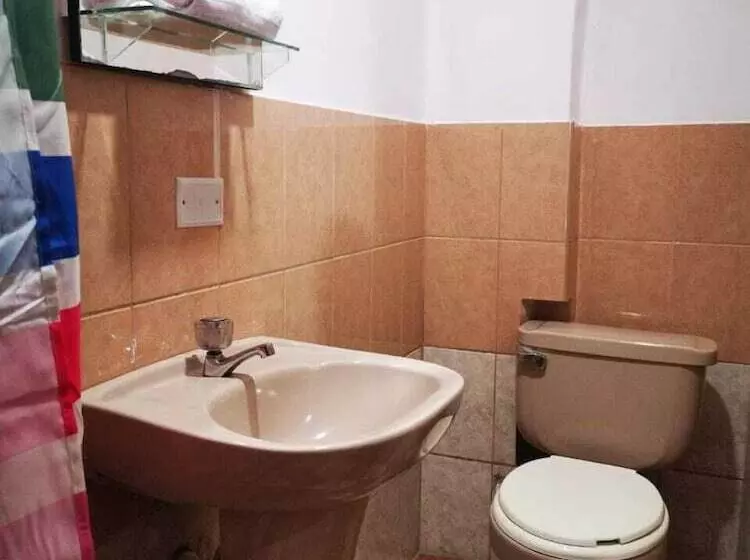Wayra Hotel   Hostel