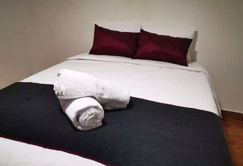 Wayra Hotel   Hostel