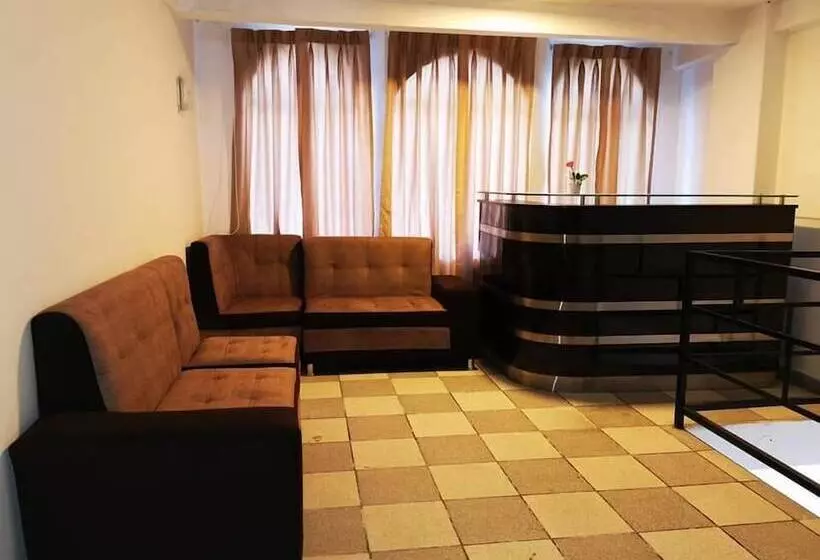 Wayra Hotel   Hostel