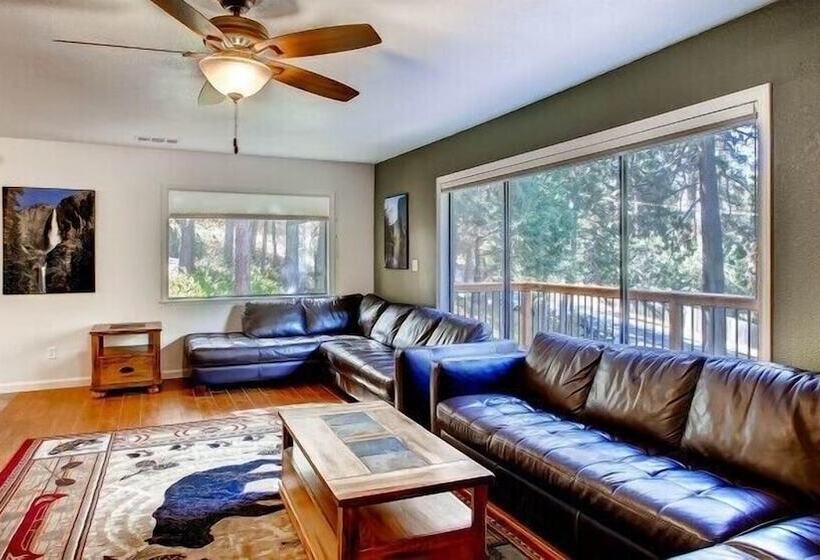 Yosemite Scenic Wonders Golden Trout