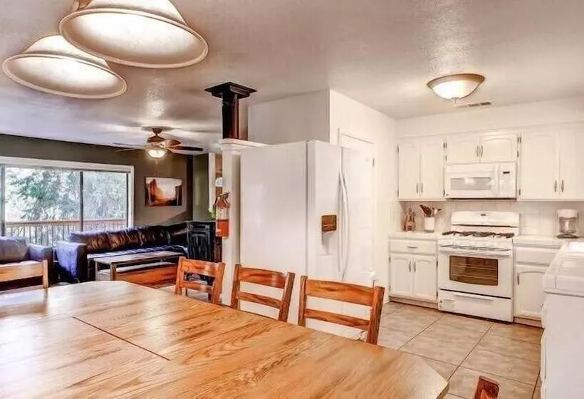 Yosemite Scenic Wonders  Golden Trout