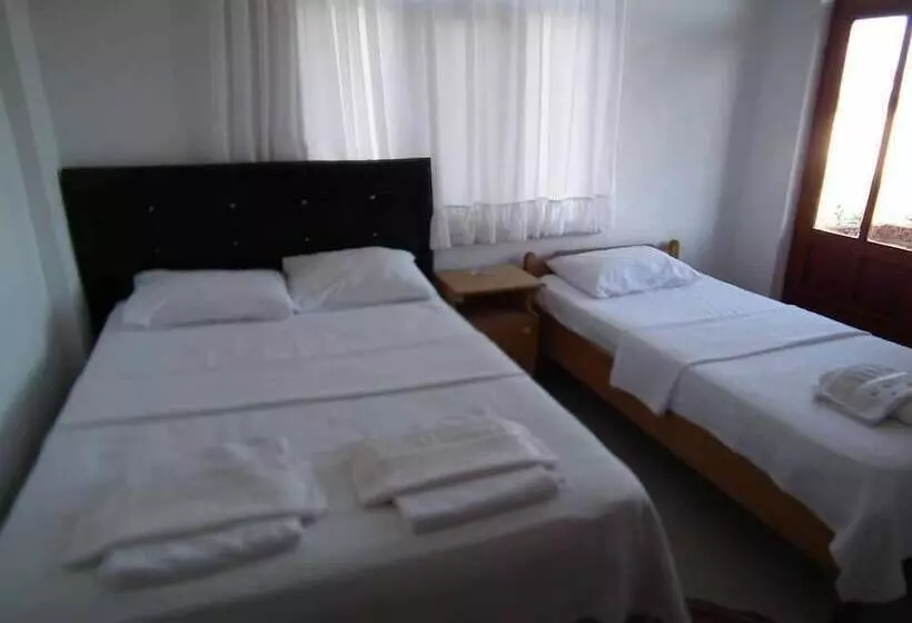 Assos Elia Motel