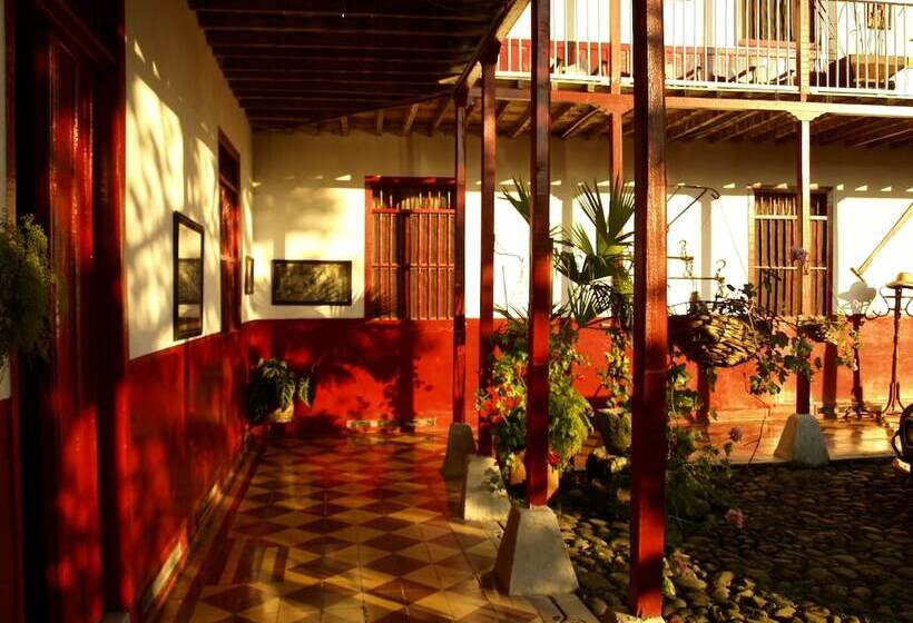 تختخواب و صبحانه Finca Villa Nora