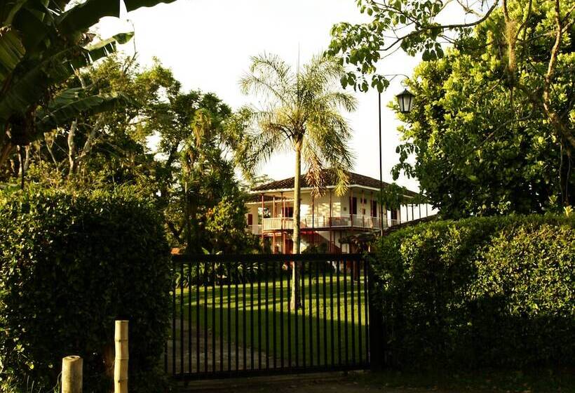 تختخواب و صبحانه Finca Villa Nora