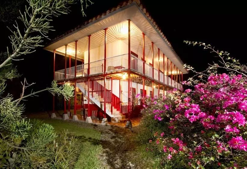 ベッドアンドブレックファースト Finca Villa Nora