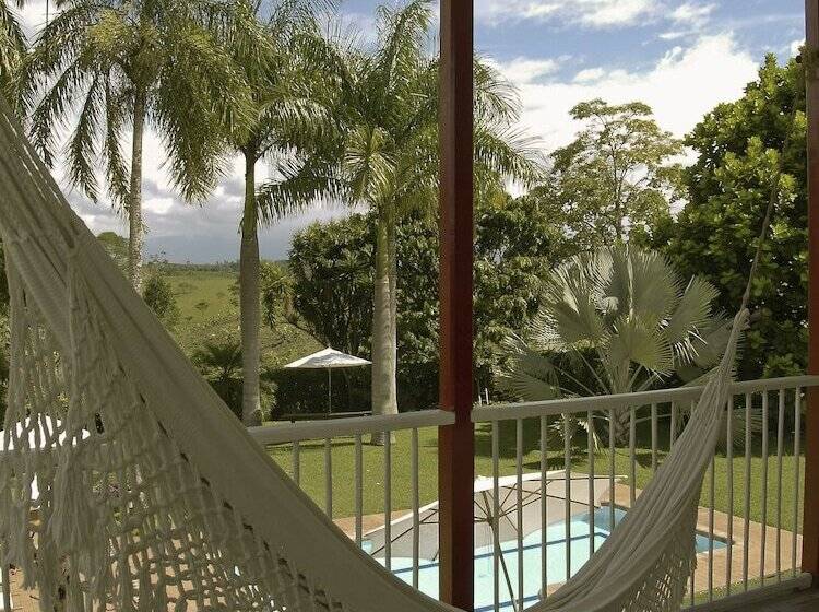 تختخواب و صبحانه Finca Villa Nora