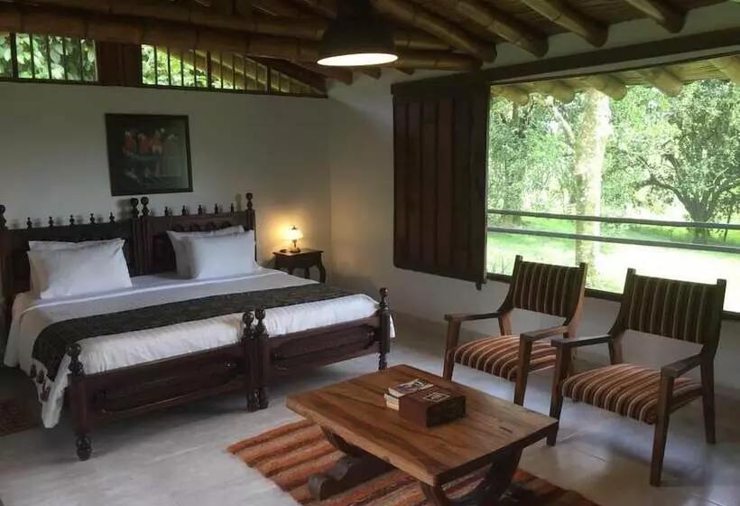 ベッドアンドブレックファースト Finca Villa Nora