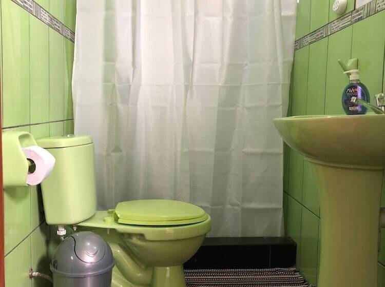 ベッドアンドブレックファースト Illari Kusi