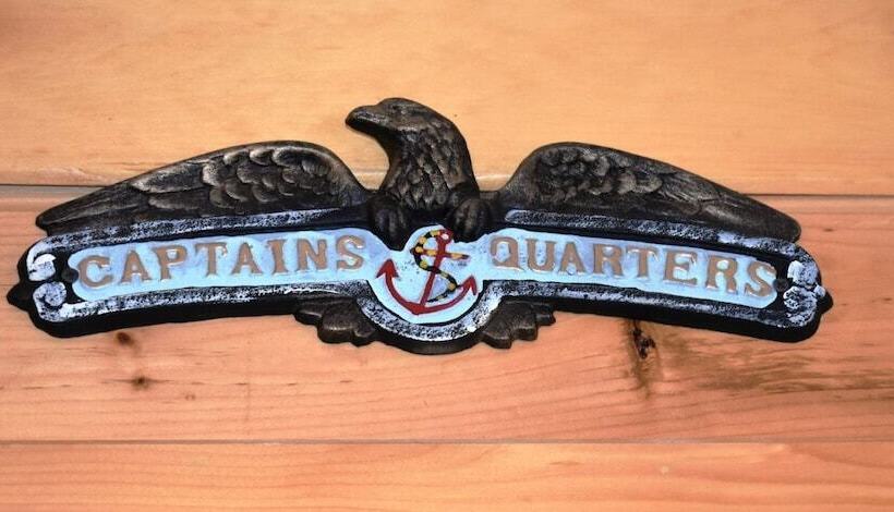 Captain Morley`s Mountain Inn