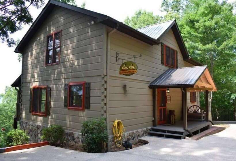 Captain Morley`s Mountain Inn