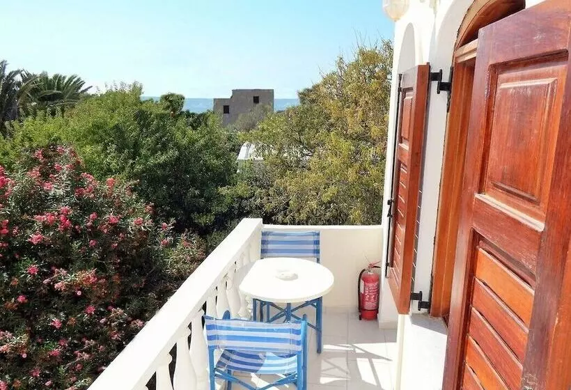 Evelina Beach Pension A Breath Away From The Black Beach Offer Plenty Of Accommodation Type To Suit