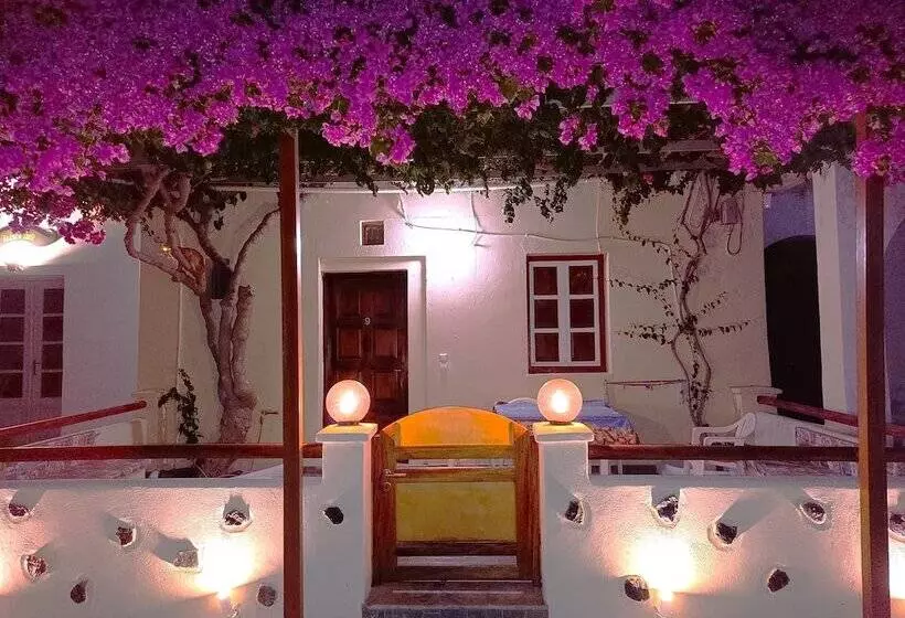 Evelina Beach Pension A Breath Away From The Black Beach Offer Plenty Of Accommodation Type To Suit