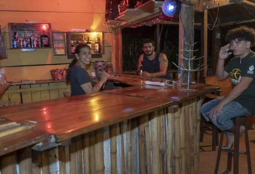 Hostal El Nawal   Hostel