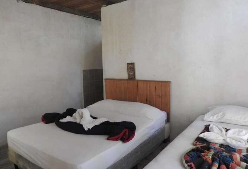 Hostal El Nawal Hostel