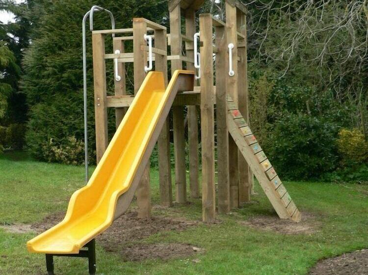 פונדק The Marquis Of Lorne