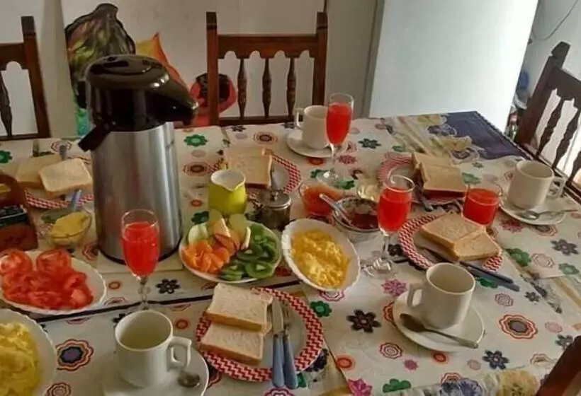 Hostal Valparaiso De Mi Amor   Hostel