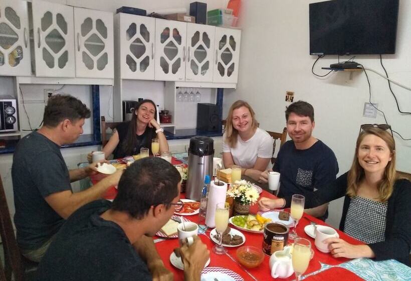 Hostal Valparaiso De Mi Amor   Hostel