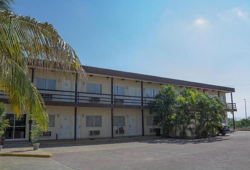 فندق Bonitto Inn® Altamira Zona Industrial