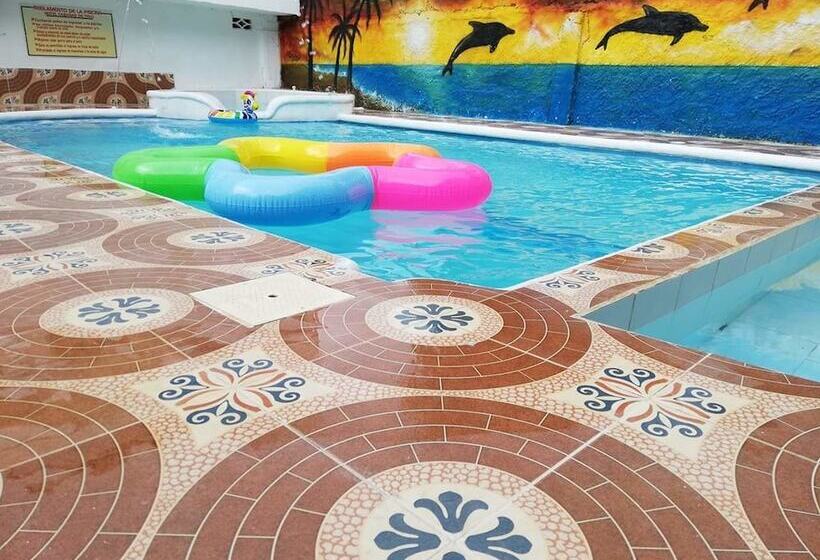 هتل Cabañas De Tolú