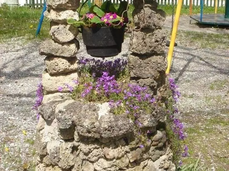 ホテル Camping Frédéric Mistral