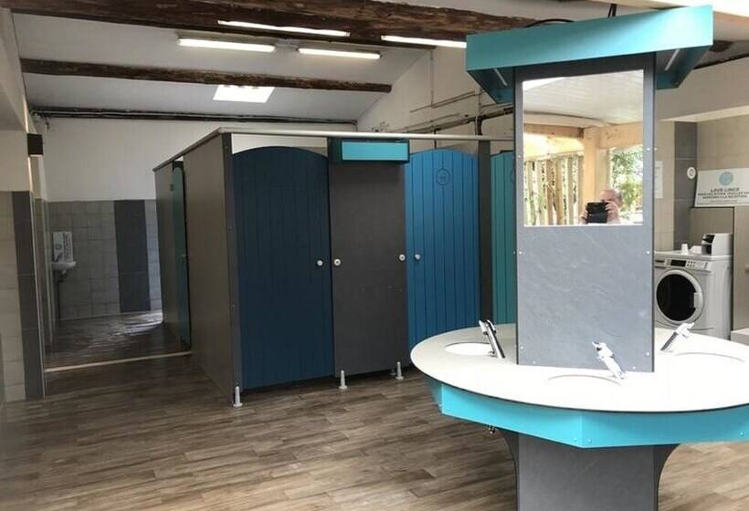 هتل Camping Frédéric Mistral