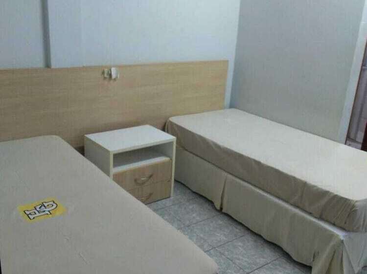 בית מלון כפרי Gloria