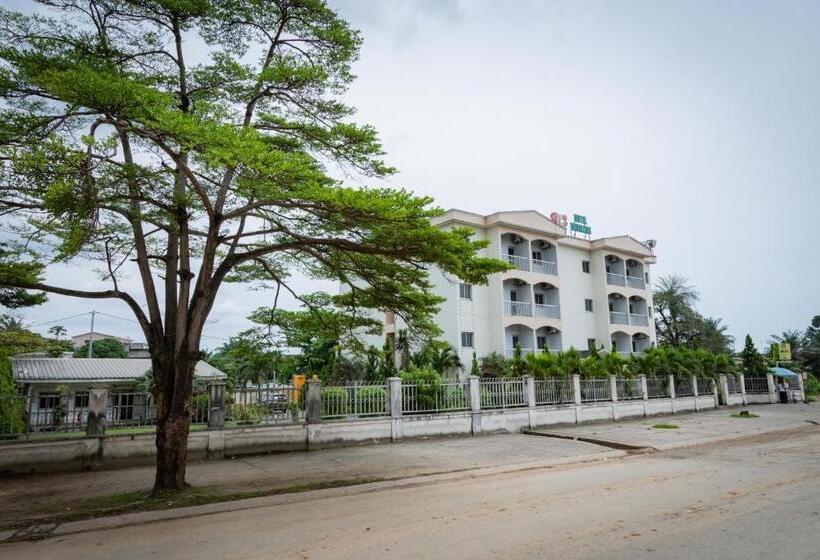 هتل Hibiscus Blvd Triomphal