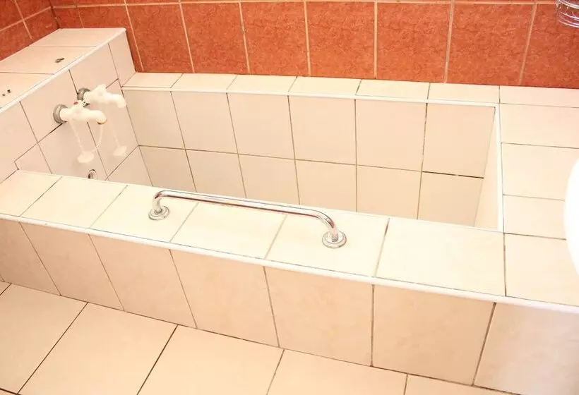 Hotelli Kestanbol Termal Kaplicalari