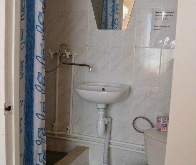 هتل Lazurnaya Plus