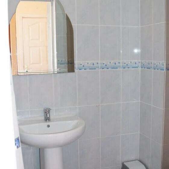 هتل Lazurnaya Plus