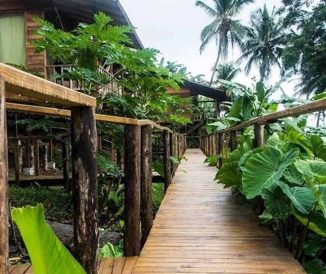 ホテル Pacific Lodge