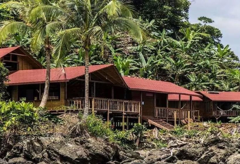 ホテル Pacific Lodge