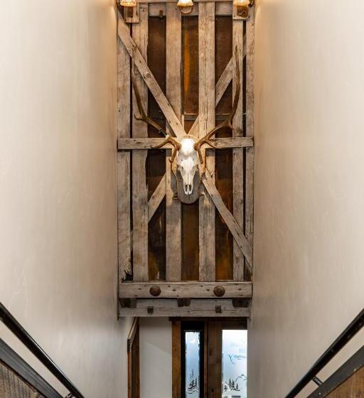 Hotel The Adventure Inn Yellowstone