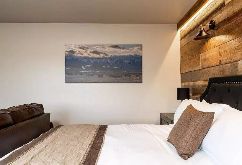 ホテル The Adventure Inn Yellowstone